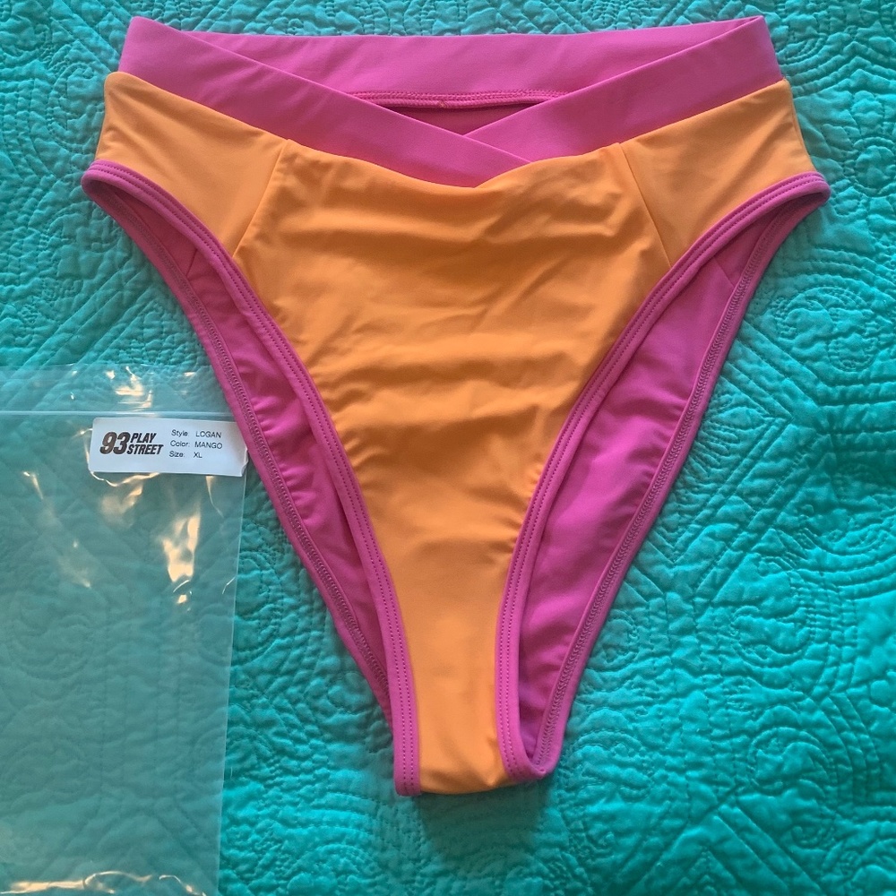 93 play street Logan bottoms